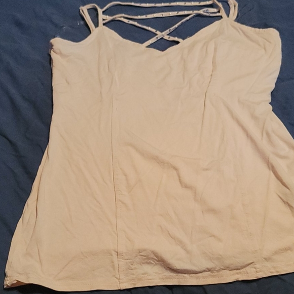 Red BKE tank - Picture 1 of 3